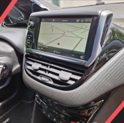 
										Peugeot 2008 1.5 diesel automatico full									