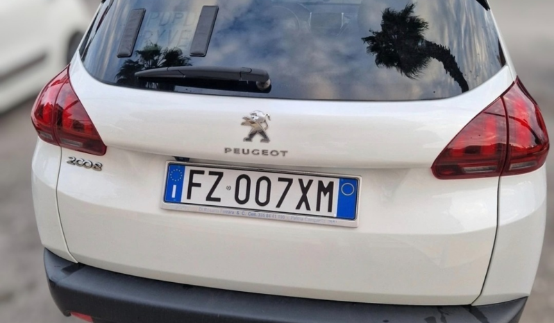
								Peugeot 2008 1.5 diesel automatico full									