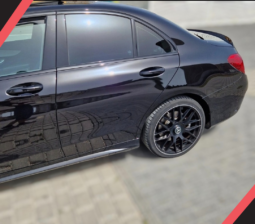 
										Mercedes-Benz C43AMG 4MATIC full									