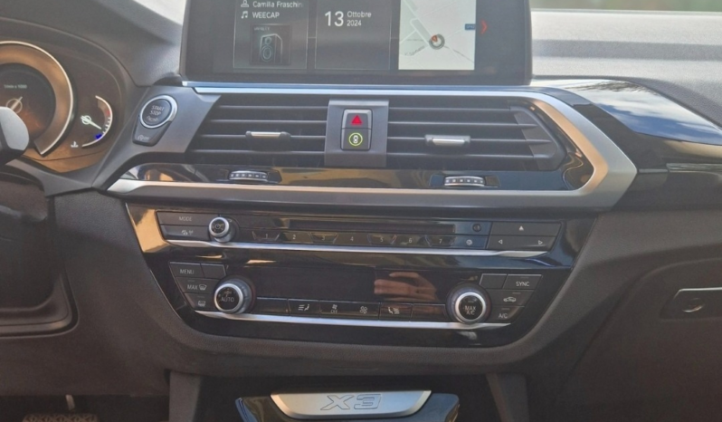 
								BMW X3 25D X-LINE  full									