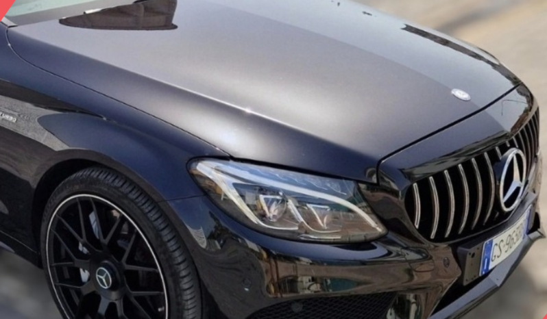 
								Mercedes-Benz C43AMG 4MATIC full									