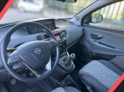 
										Lancia Y Hybrid  3ª serie Ecochic UnYca full									