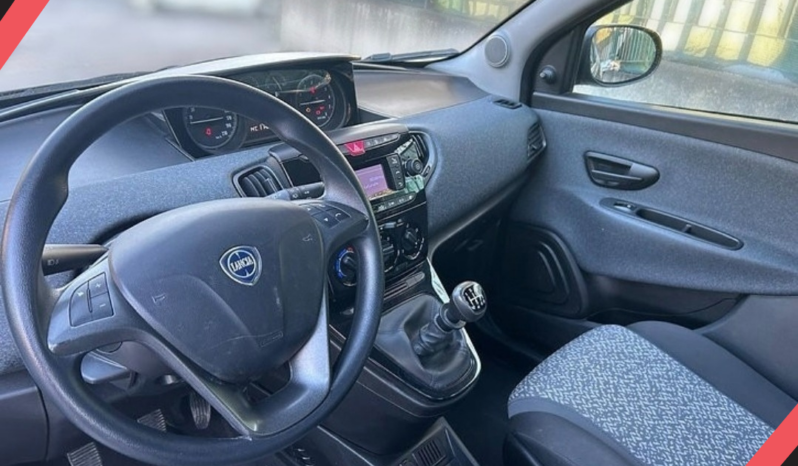 
								Lancia Y Hybrid  3ª serie Ecochic UnYca full									