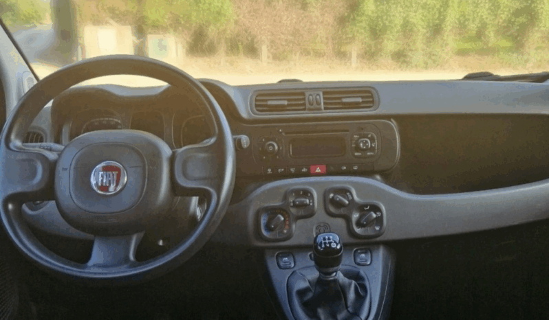 
								Fiat Panda 1.2 Lounge full									