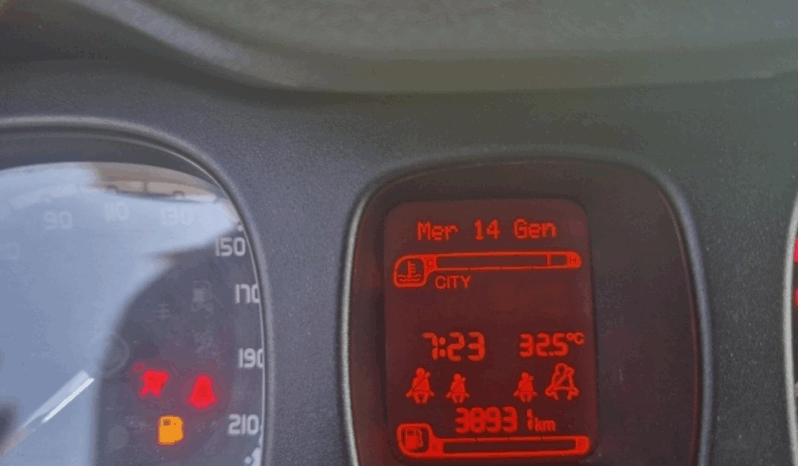 
								Fiat Panda 1.2 Lounge full									