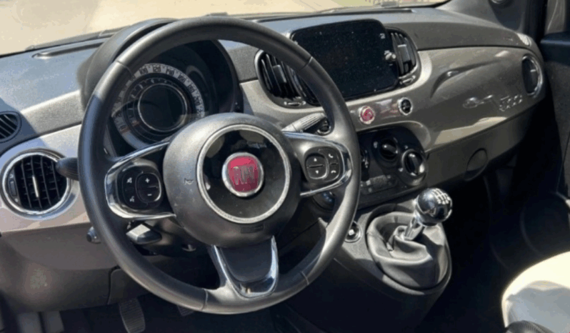 
								Fiat 500 1.000 hybrid dolce vita full									